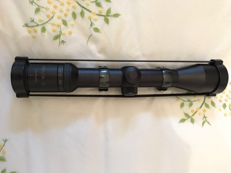 Buenas tardes:

Mi hermano y yo ponemos a la venta el rifle arriba reseñado por exceso de armas. El estado 20