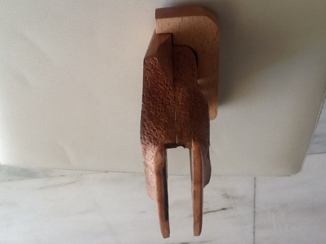 Hola, vendo esta empuñadura anatomica regulable para ZURDOS de la pistola Astra TS 22 son nuevas y casi 00