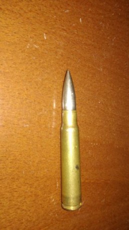 Hola amigos,
  Que cartucho es este? con el calibre me da 57 de vaina y 8 "Y pico" de calibre. 01