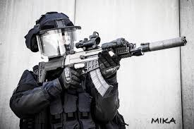 https://www.defensa.com/otan-y-europa/unidad-antiterrorista-gendarmeria-francesa-adopta-fusil-asalto-2

Si 120
