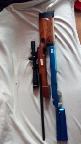 Armero grado 3 para 12 armas cortas. 550€
Visor sightron SI SIH-TAC 4-12x44 comprado en EEUU  vendido 00