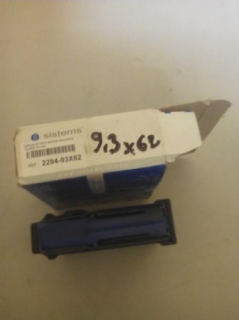 vendo cargador de 10 balas para browning mk2 calibre 9.3 usado 2 temporadas sin interrupciones, precio 00