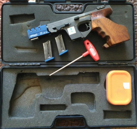 Vendo mi Walther GSP EXPERT, calibre 22. El arma está en perfecto estado como se puede ver en las fotos. 02