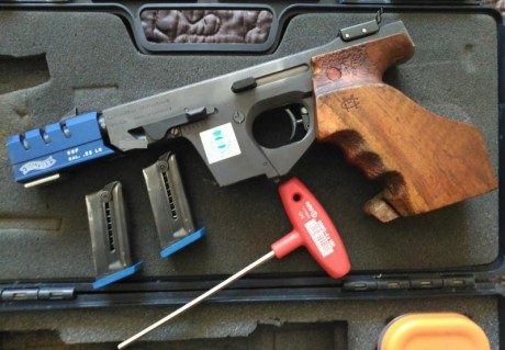 Vendo mi Walther GSP EXPERT, calibre 22. El arma está en perfecto estado como se puede ver en las fotos. 01