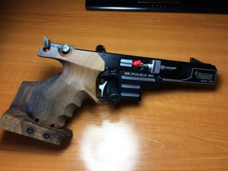 VENDO PISTOLA PARDINI SP RAPID FIRE de Septiembre del 2015 en perfecto estado. Con cacha NILL ( puesta 00