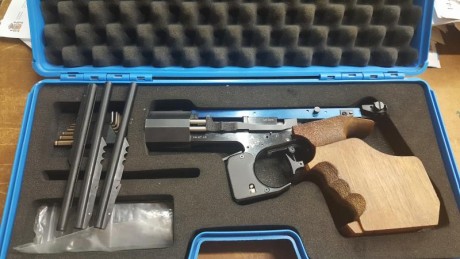 Hola, Buenas tardes pues poner en conocimiento del foro la venta de esta arma la compre a un compañero 02
