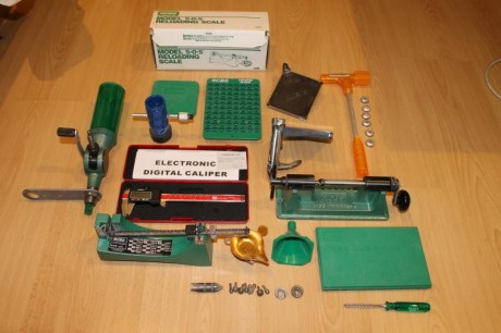 Hola por no tener tiempo de recargar vendo accesorios de recarga, todo el material esta en perfectas condiciones 10