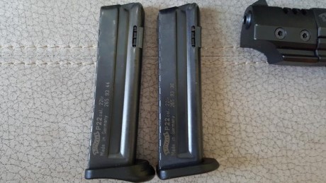 HOLA, TENGO UNA WALTHER DEL 22 Y LA VENDO por 150 euros,  O CAMBIARIA POR UNA HK O WALTER DE 9 MM, Y DARIA 00