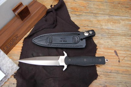 Vendo Gerber modelo Mark I. Edición especial limitada, conmemorativa. Numerado (sólo hicieron 1500). Sin 10