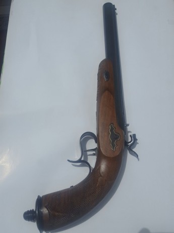 VENNDIDA pistola marca ARSA modelo ROCHATTE LUXURI ,incrustaciones en oro y totalmente pavonada , nueva 01