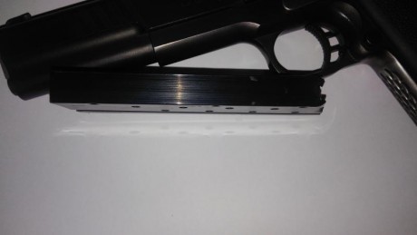 Hola, pues lo dicho, estaría interesado en hacer un cambio, mi STI Trojan de 6" del cal 9mm, por 11