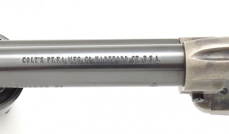 REBAJADO
Revólver Colt Peacemaker en .22 LR. (Original Colt USA, no réplica italiana).
Mecanismo de acción 10