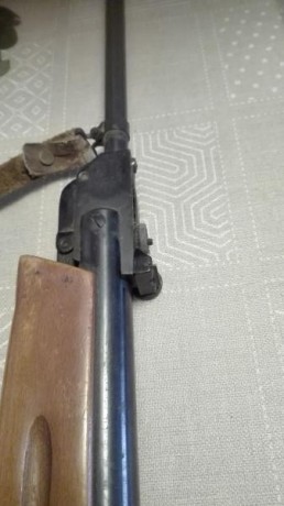 Un amigo me ha pedido que le ponga a la venta esta carabina.
Marca El Gamo
Modelo David
Calibre 4,5 ( 02