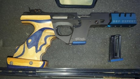 Buenas.
Vendo mi pistola Walther gsp Expert Azul del calibre .22 guiada en F en muy buen estado. El arma 01
