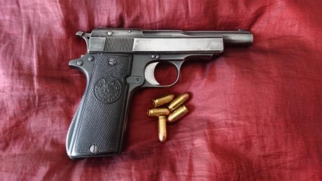 Vendo Star IN modelo 1925 
Un cargador, Aguja percutora, nueva hecha sobre medida 
Procede de la Policía 01