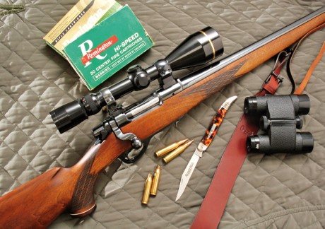  REBAJADO  
Pequeño y ligero rifle calibre .243 Win que es un verdadero capricho y además una pieza notablemente 02