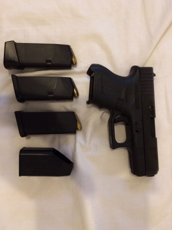 Vendo GLOCK 26 3er Gen como nueva, menos de 50 disparos. Se incluyen 3 cargadores, uno de ellos +2 y funda 00