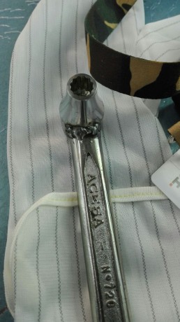 Tapon para la boca estriada de 12mm
LLenado de la boca.
Limado de la boca hasta que da el peso que quiero. 12