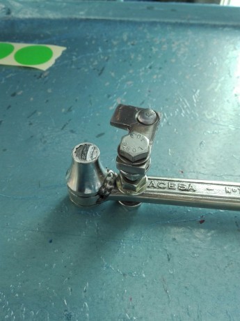 Tapon para la boca estriada de 12mm
LLenado de la boca.
Limado de la boca hasta que da el peso que quiero. 21