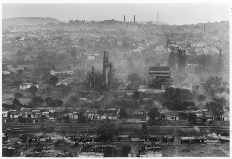  http://www.adn.es/tecnologia/20100609/NWS-1005-Bhopal-Javier-Moro-sentencia-escritor.html 01