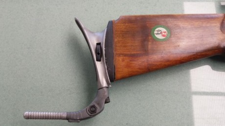 Un amigo quiere vender su carabina  Anschutz Match 54 .
Está en un excelente estado y funciona perfectamente.
Pavón 12