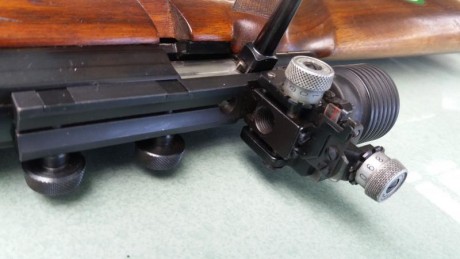 Un amigo quiere vender su carabina  Anschutz Match 54 .
Está en un excelente estado y funciona perfectamente.
Pavón 22