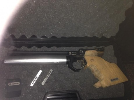 Se vende pistola de aire comprimido Steyr LP5 recientemente transformada a aire por Ibergrip con todas 02