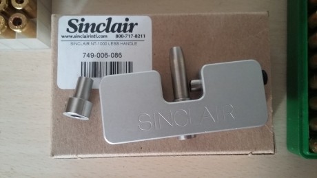 Hola. Vendo este torneador de cuello de la marca Sinclair (Made in USA), con su correspondiente mandril 02