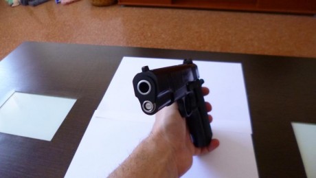 Hola muy buenas, vendo pistola tipo 1911 marca Norinco, modelo NP29 (monohilera) en calibre 9mm. 

El 11