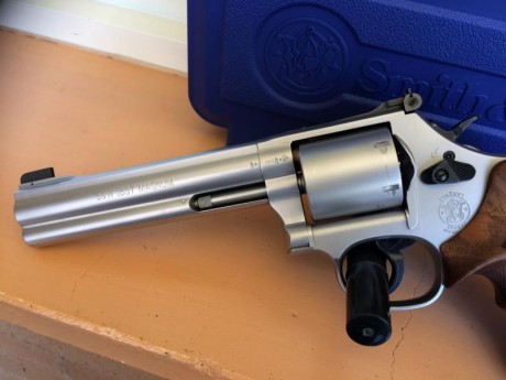 VENDO REVOLVER S&W 686/357 -ULTIMO MODELO DEL FABRICANTE-de OCTUBRE 2016 con muy poco uso y en garantia 10