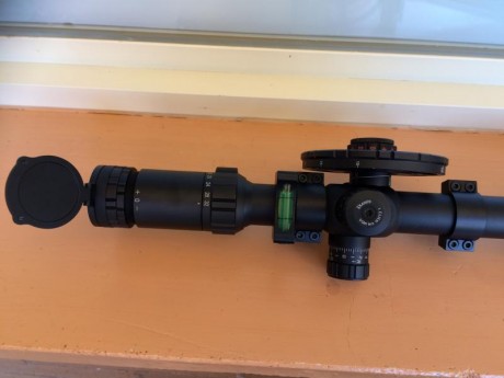 VENDO DOS VISORES HAWKE SIDEWINDER 8X32X56 ( JUNIO 2017) ,COMPLETAMENTES NUEVOSY COMPLETOS DE ACCESORIOS 31