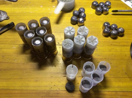 pues eso me gustaria hacer un recopilatorio de tablas de recarga para escopeta.

Para empezar ahí os pongo 00