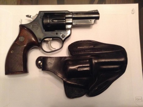 REVOLVER ASTRA, CAL.38 POLICE - 3" GUIADO EN F. Perfecto estado. Vendo por ausentarme al extranjero. 00