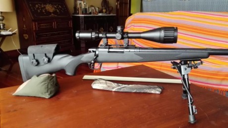 Vendo equipo F-Class compuesto por SAQUETE trasero en loneta y refuerzos en piel , BIPODE tipo Harris 01