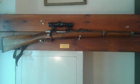 Por motivos personales saco a la venta uno de los rifles que he heredado...desconoco exactamente que modelo 00