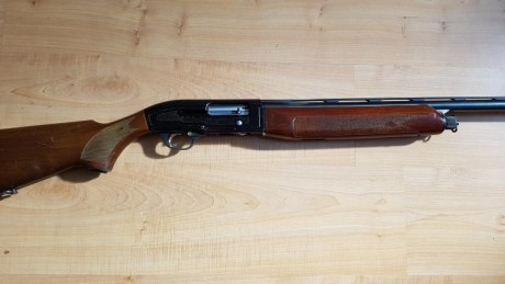 Buenas a todos.
Pongo a la venta esta Beretta modelo Alu 303, calibre 12 y con cañón fijo de 3*.
Está 00