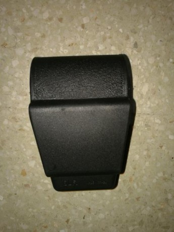 Funda original de polímero usada para grilletes marca hiatts ultimate. Compatible con modelos similares. 00