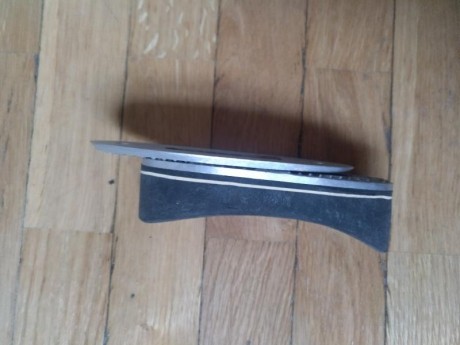 Vendo cantonera regulable para escopeta, se puede desplazar en dos ejes, dando giro al eje del arma o 02