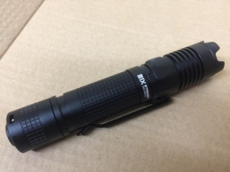 Nueva a estrenar.
LED, EDC 1000 lúmenes (5 min).
360lumemes 2h.
60 lúmenes 12h.
10 lúmenes 60h.
1/2 lumen 10