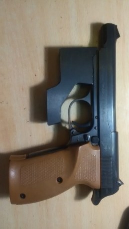 En venta Norinco TT Olympia 22 lr , muy nueva , no llega a 300 disparos , la compre para la niña y no 10