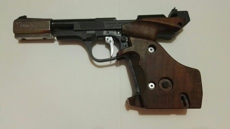 Vendo pistola Unique, el modelo DES 69, en perfecto estado.
Cacha anatómica Thomas Rink, sin retocar, 01
