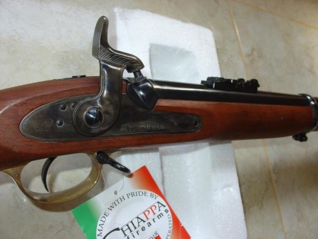 Vendo Enfield mod.1853 cal.58 marca ARMI SPORT/Chiappa en estado nuevo a estrenar. El fusil es impresionante 00