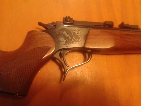 Pongo a la venta mi monotiro tomson esta perfecto pocos disparos 700€ en dinero para aceptar algún arma 60