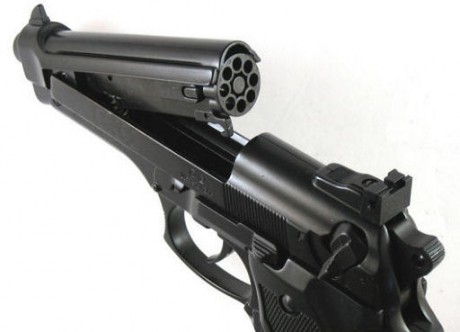 Ante la imposibilidad económica (y burocrática) de tener una colección de armas como en EE.UU (cómo les 62