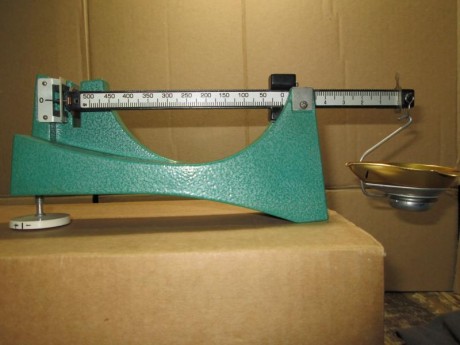 Buenas.
Dispongo de dos balanzas RCBS para vender. Modelos 10-10 y 502, en perfectas condiciones esteticas 01