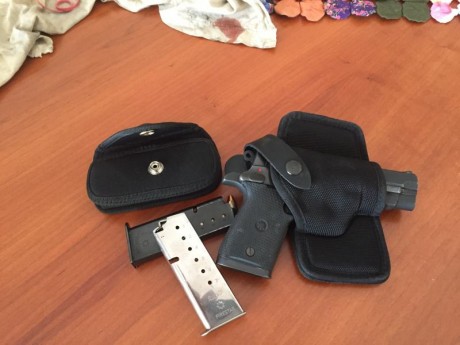 En vta  pistola firestar 9m/m perfecto estado, con funda y dos cargadores
Precio 150 € guiada F. 00