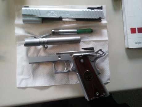 SE ESTUDIARAN TODOS LOS CAMBIOS    Hola a todos, debido a que no la uso apenas (300 tiros) en año y medio, 40