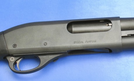 Vendo Escopeta Remington modelo 870 de Corrdera, calibre 12 Magnum y marcada como "Special Purpose" 02
