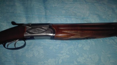 Se vende escopeta de caza superpuesta Azhur, no expulsora, calibre 12/70, doble gatillo, como nueva, regalo 00