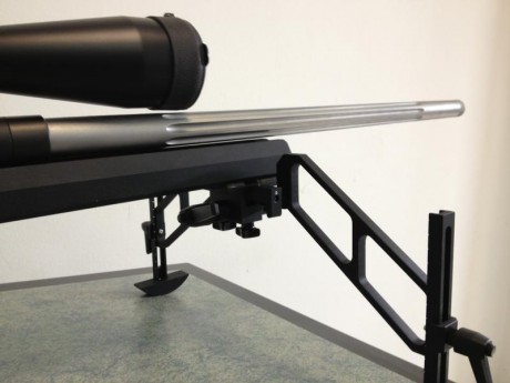 Vendo UNIQUE FMR RS1 SNIPER del calibre 308. 
Con gatillo JEWELL.
Funda de cuero para el cerrojo.
Guia 30